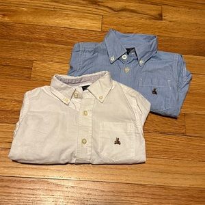 2 button down shirts long sleeve